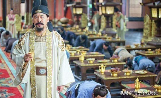 该如何正确评价宋太祖赵匡胤，其实他才是一位仁德的帝王