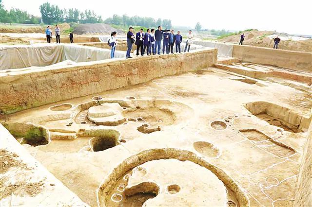 新华社发布：南阳发现5000年前玉石器制作中心聚落和疑似氏族首领墓葬